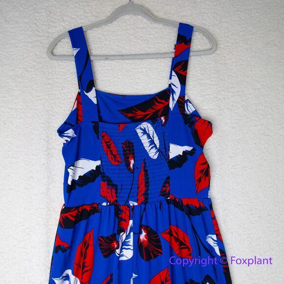 New! Express Blue Print tropical Jumpsuit, women's size L - Picture 8 of 12